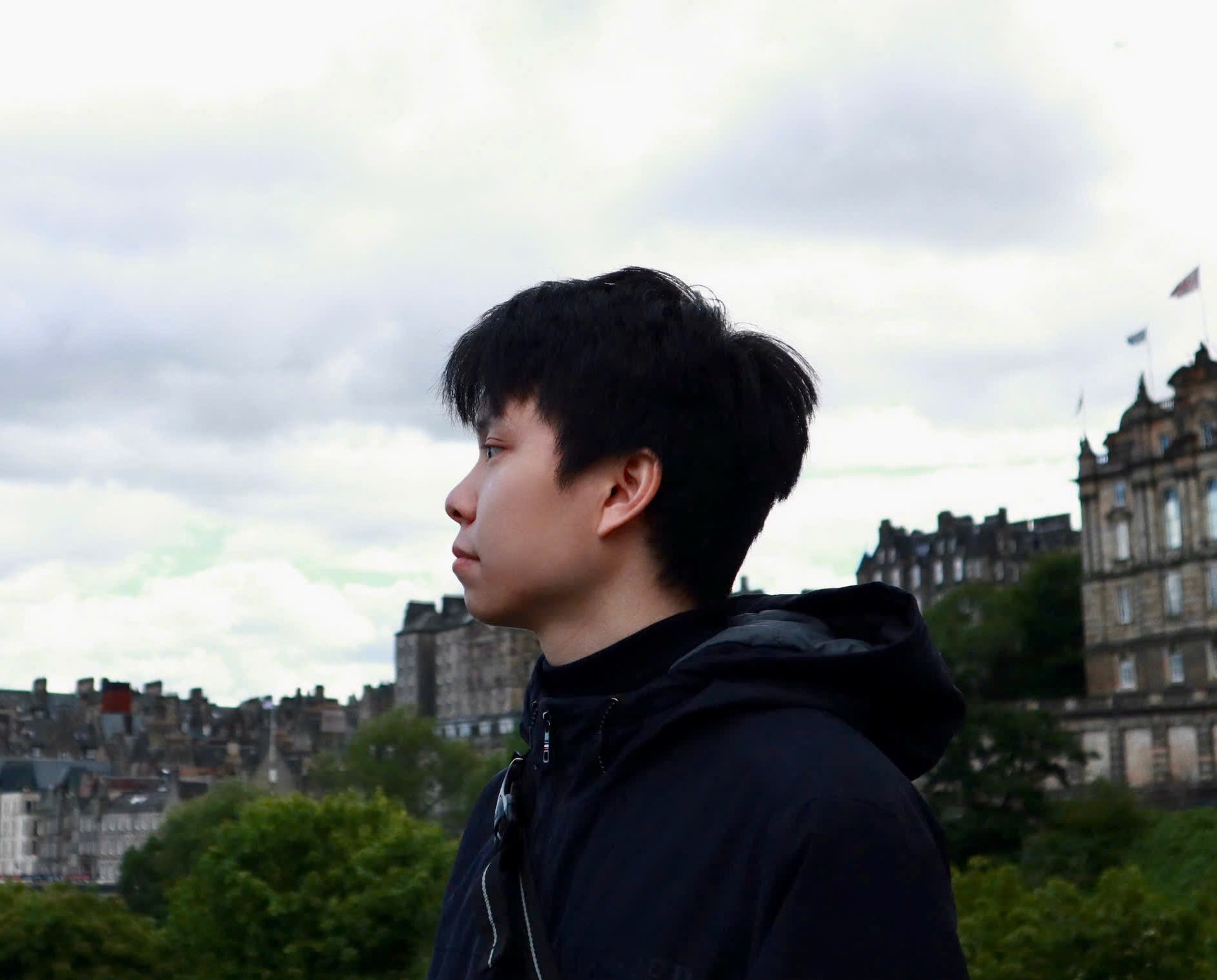 Manh Cuong Nguyen